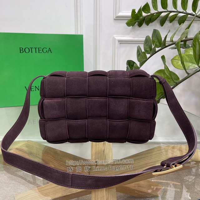 Bottega veneta高端女包 1970 寶緹嘉經典編織小牛皮肩背包 BV新款Cassette枕頭包  gxz1154